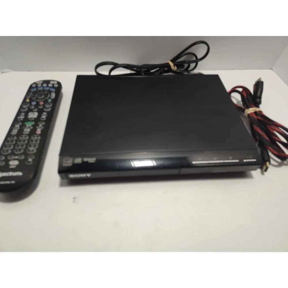 Sony DVP-SR510H Compact Upscaling HDMI 1080p DVD Player with Remote Works Great!